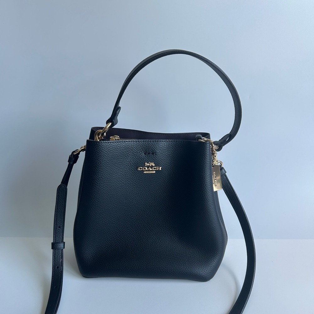 Coach Small Town Bucket Bag Midnight Navy Blue Pebbled Leather 1011